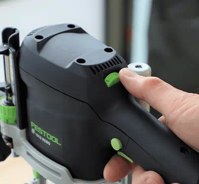 Yläjyrsimen käyttökuntoon valmistelu