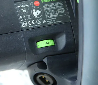  Kierroslukuportaan säätäminen