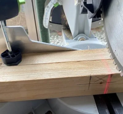 Laser kytketään päälle