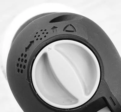 Hiomatarvikkeen kiinnittäminen