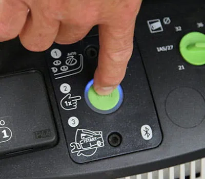 Akun ja imurin parikytkeminen