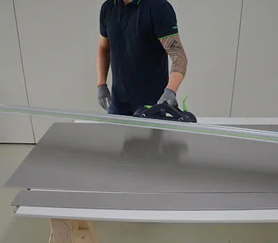 Ohjainkiskon irrottaminen