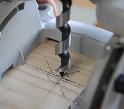 Porausjalustan kohdistaminen