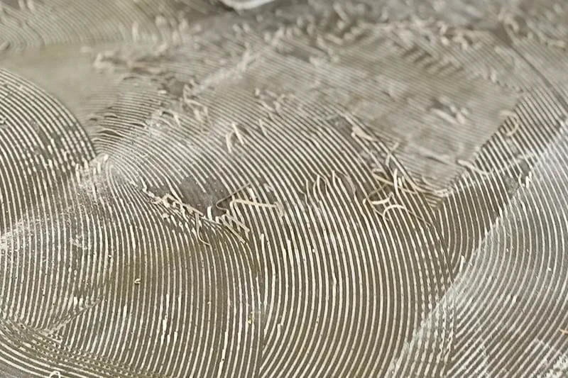 Linoleumin irrottaminen