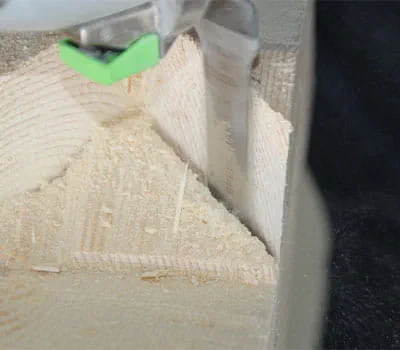 Taitepalkin loven leikkaaminen