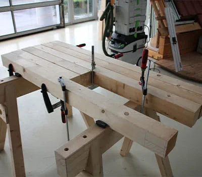 Puupalkkien asettelu