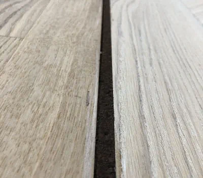 Teippien irrottaminen