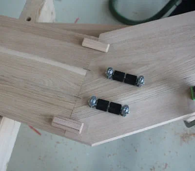 Reisipuiden yhdistäminen