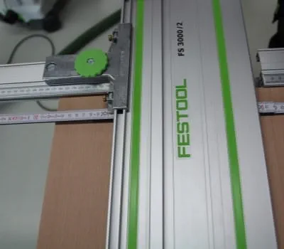 Sivuohjaimen säätäminen